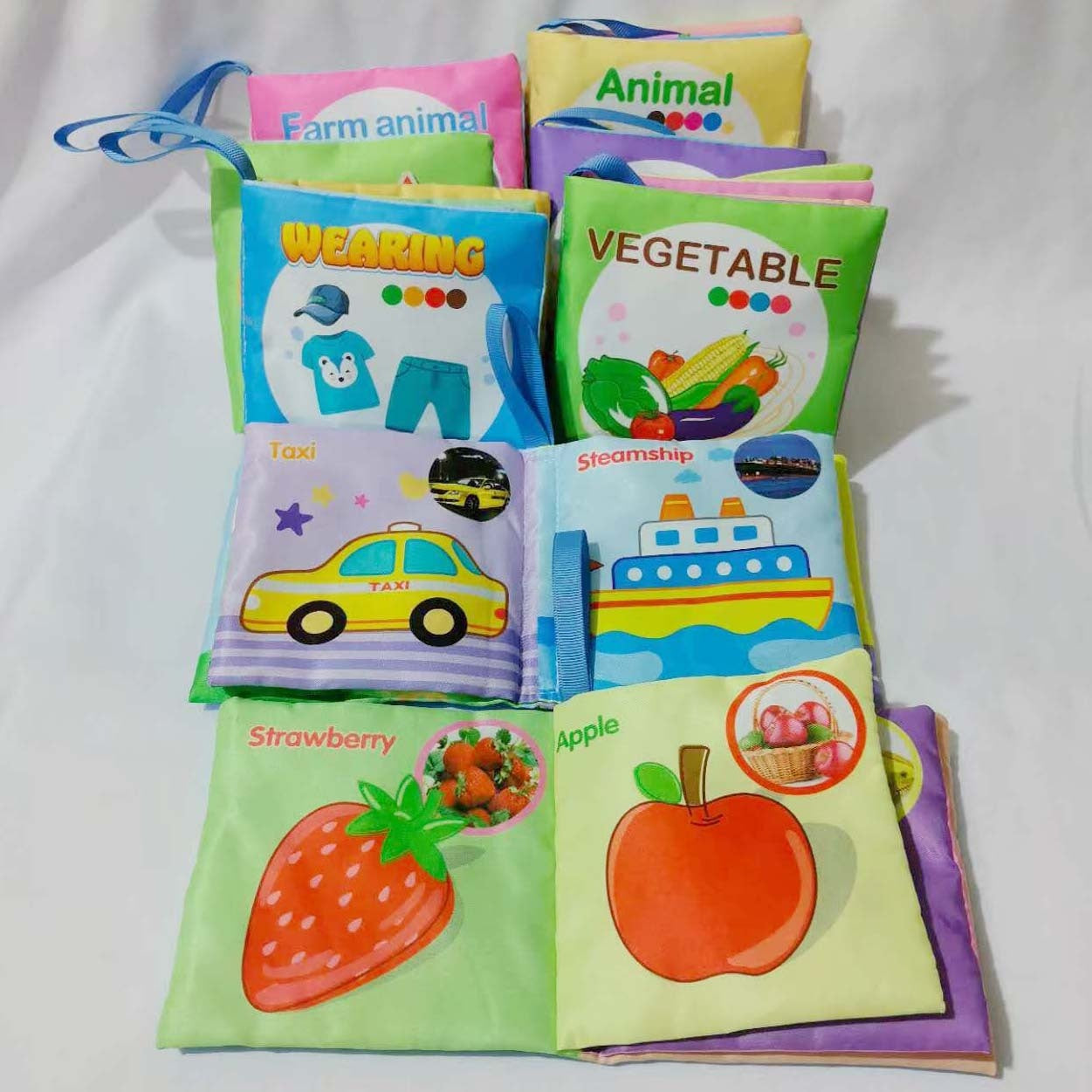 Set van 8 zachte babyboekjes – kleurrijke stof & knisper