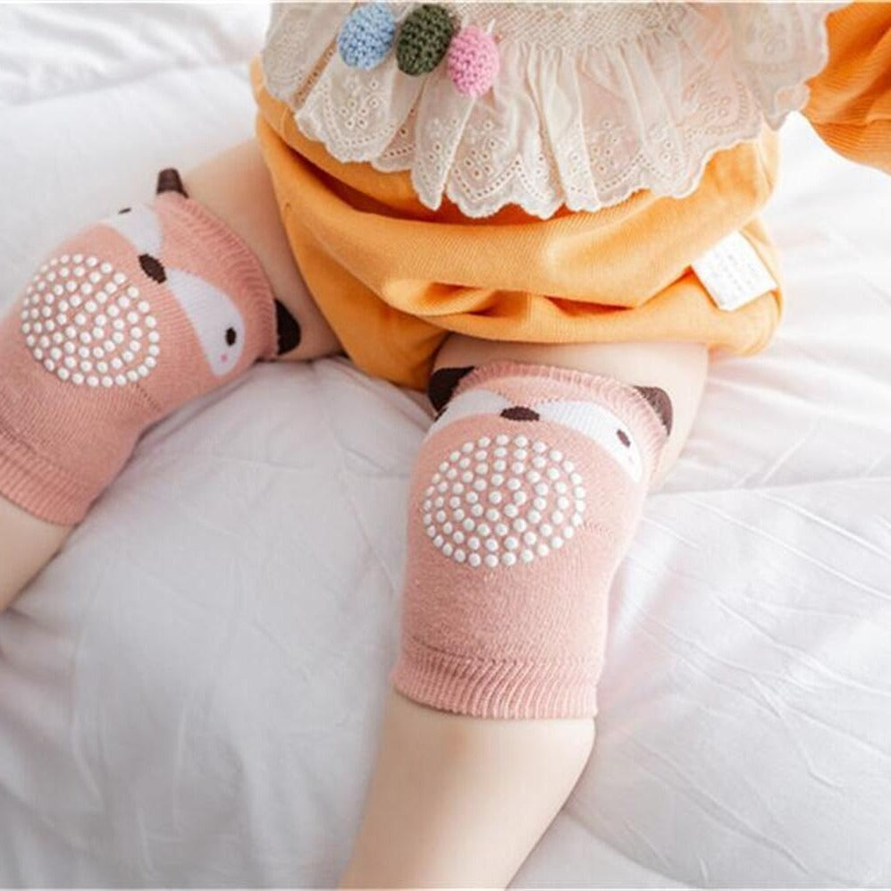 Baby knie- & elleboogbeschermers – zachte antislip (0–3j)